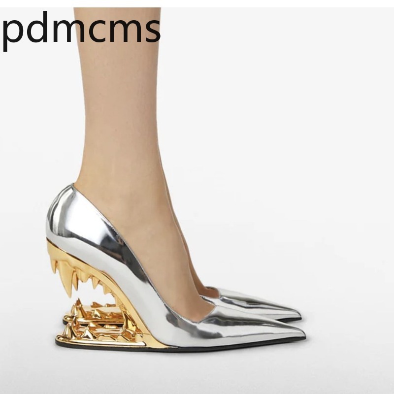 Luxe damespumps met metalen ta - Women'S Fashion Designer Clothes recensie en prijs
