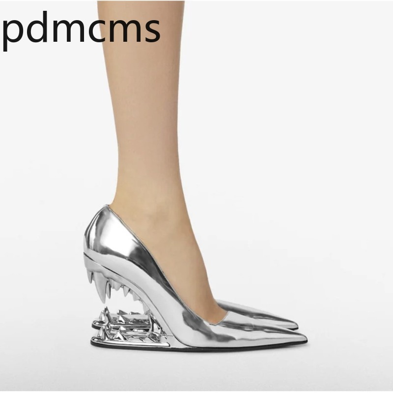 Luxe damespumps met metalen ta - Women'S Fashion Designer Clothes recensie en prijs