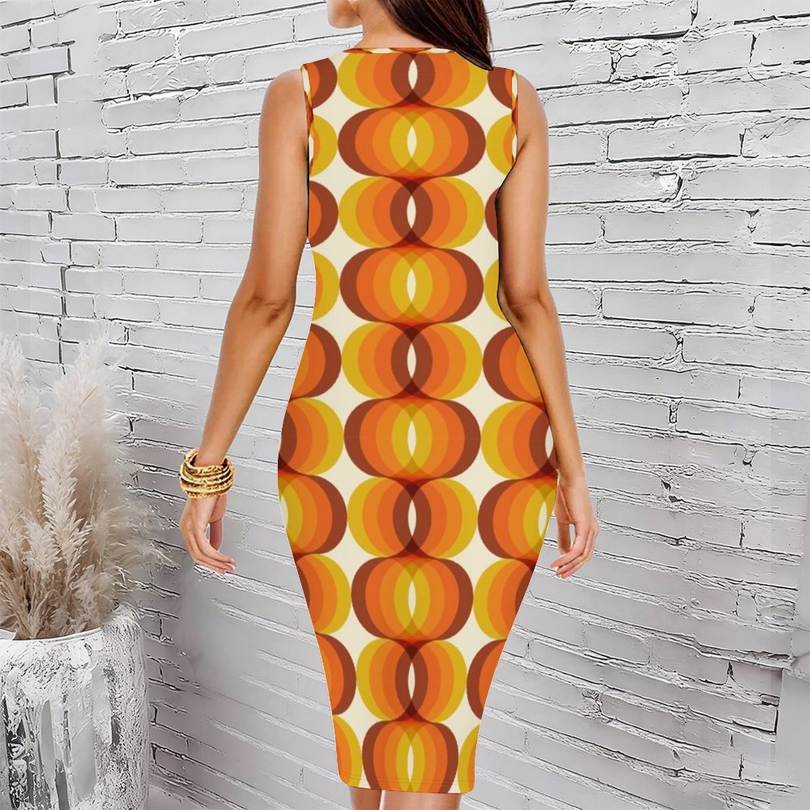 Oranje, bruin en ivoor: retro  - Women'S Fashion In The 1960S recensie en prijs